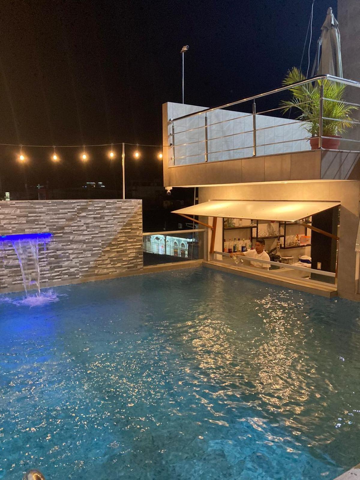 איקיטוס Hotel Europa מראה חיצוני תמונה