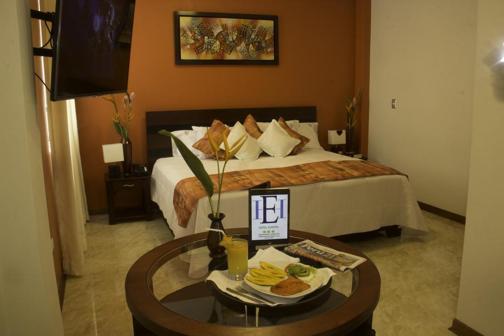 איקיטוס Hotel Europa מראה חיצוני תמונה