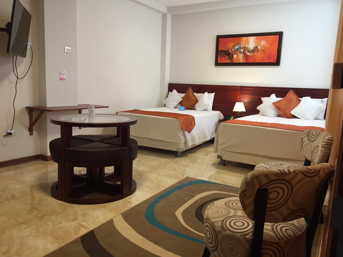 איקיטוס Hotel Europa מראה חיצוני תמונה