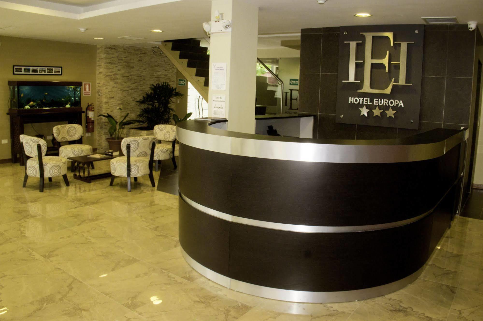 איקיטוס Hotel Europa מראה חיצוני תמונה