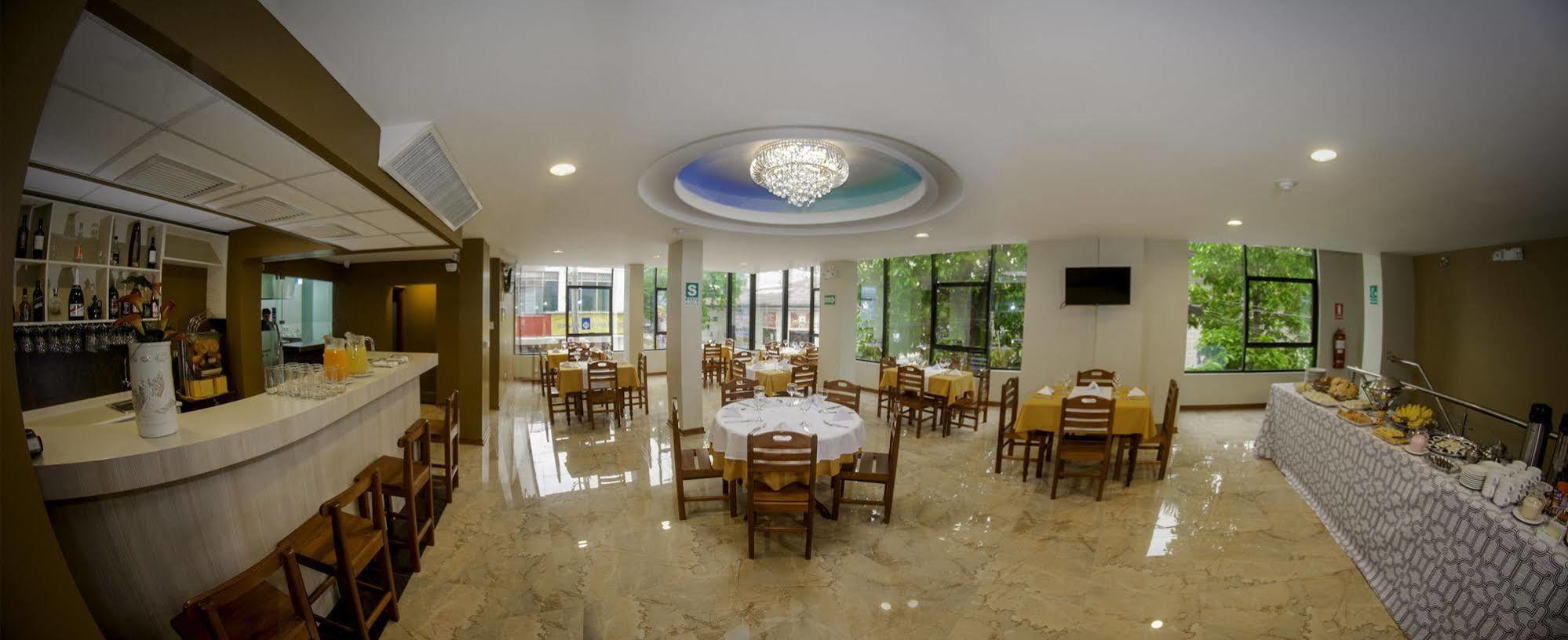 איקיטוס Hotel Europa מראה חיצוני תמונה